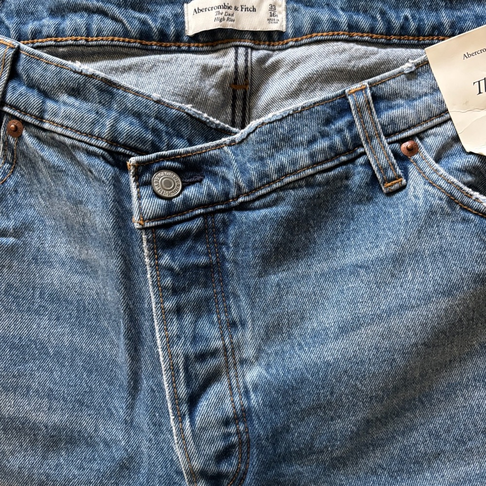 NWT Abercrombie & Fitch Women's Blue Boot Cut Jeans Size 33 SHORT